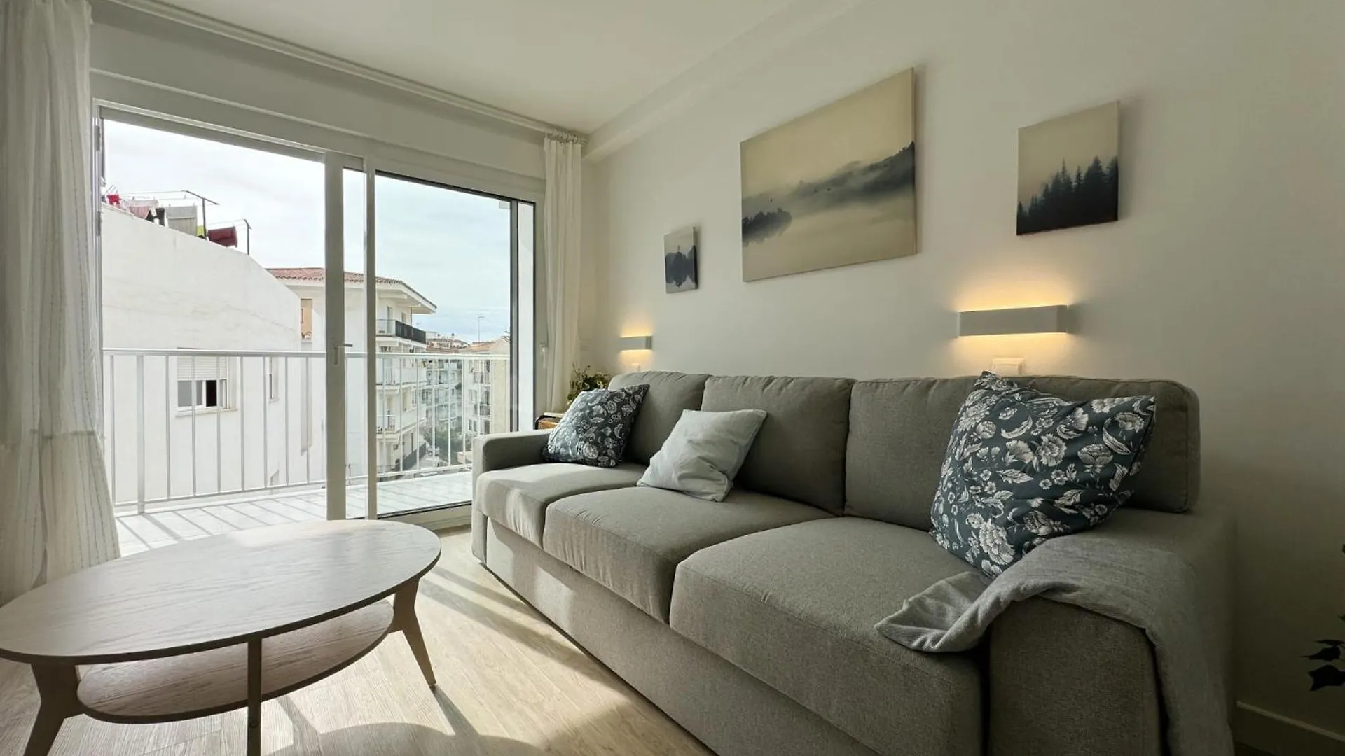 Apartment In The Center Of Nerja